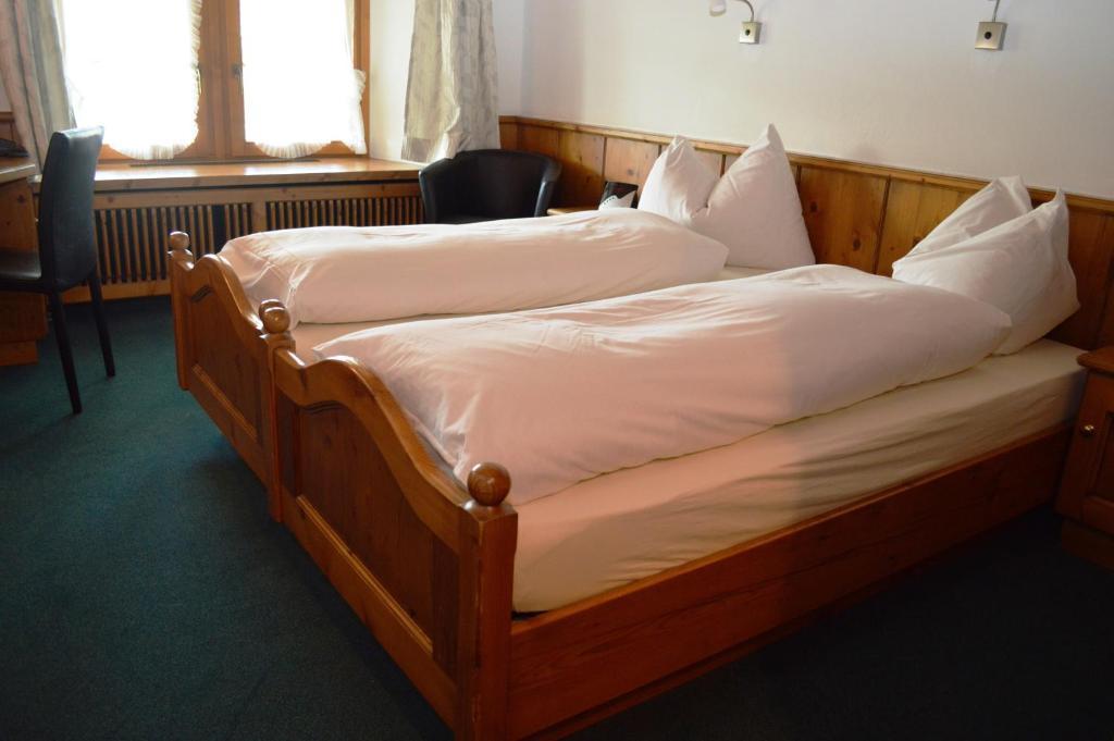 Hotel Zum Kreuz Aarau Bilik gambar