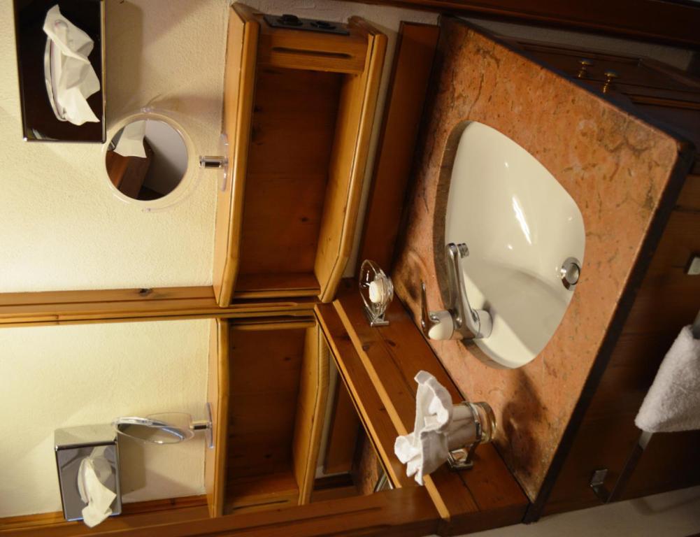 Hotel Zum Kreuz Aarau Bilik gambar